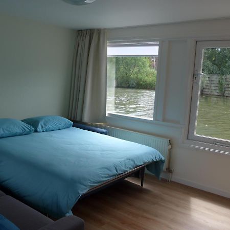 Houseboat In The Center, 5 Min Walk To Tropical Museum, Free Wifi! Διαμέρισμα Άμστερνταμ Εξωτερικό φωτογραφία